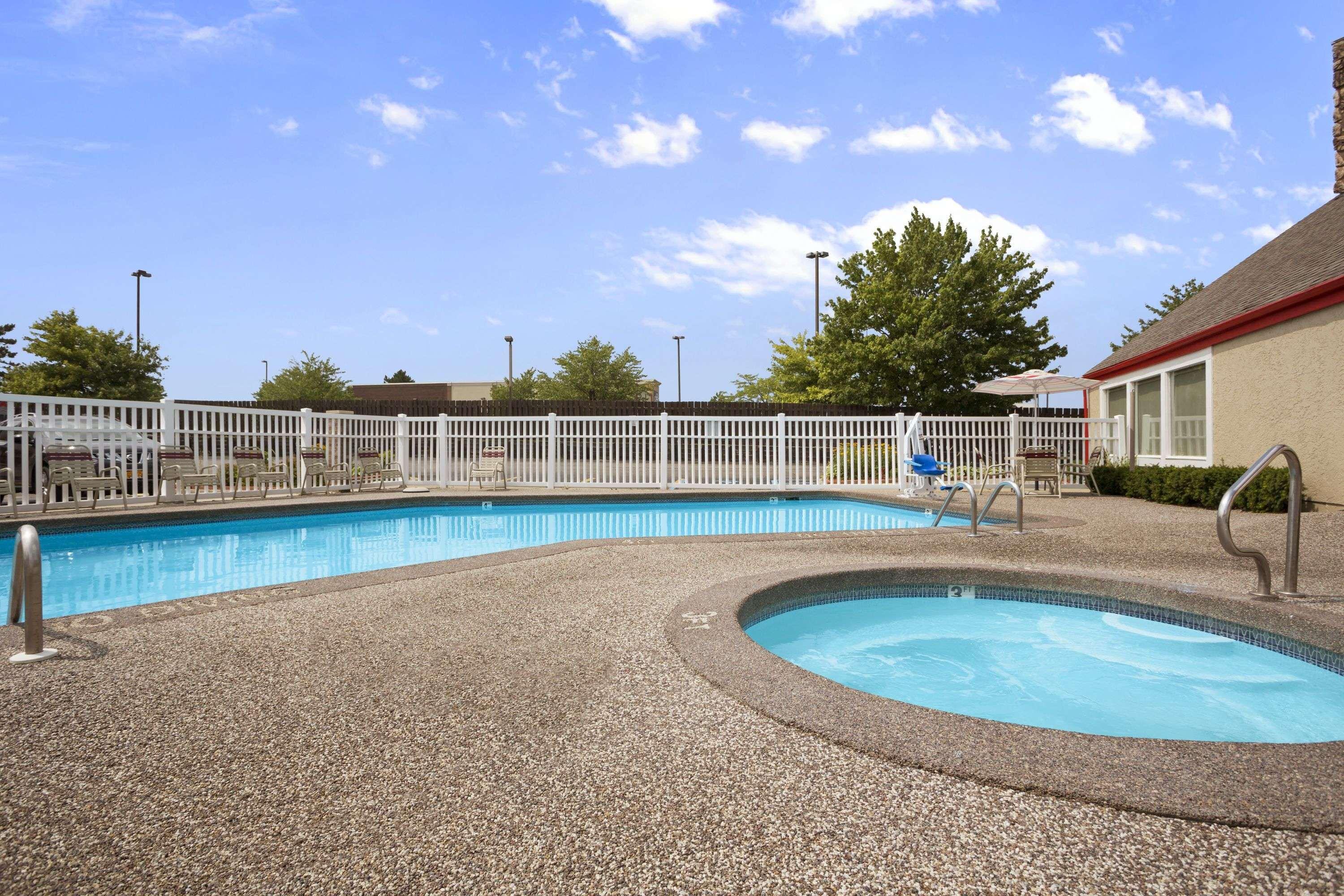 Affordable Suites Of America Grand Rapids Kentwood Екстер'єр фото